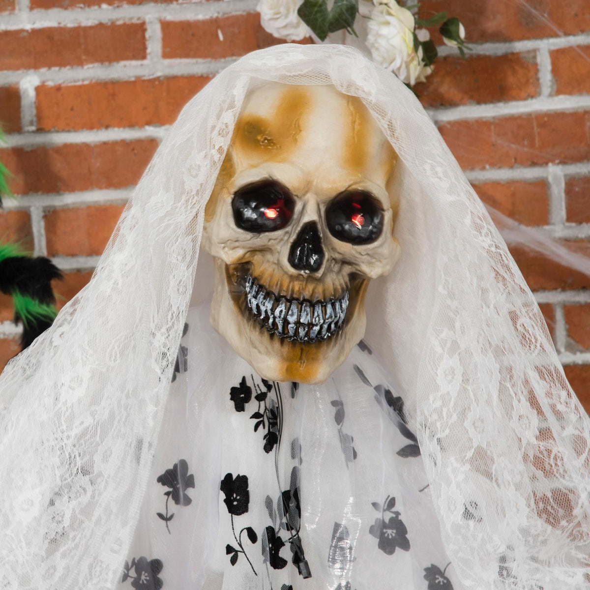 175Cm Halloween Decoration Ghost Bride Hanging Skeleton Skull Eye Glow With Special Effects And Sound Function In Life Size