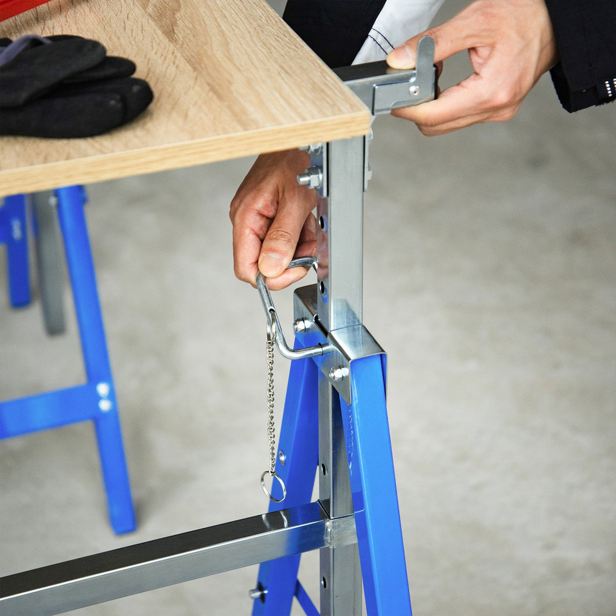 2 X Scaffolding Trestle, Folding Trestle, Height Adjustable Up To 200Kg, Steel, Blue, 68X58X80-130Cm