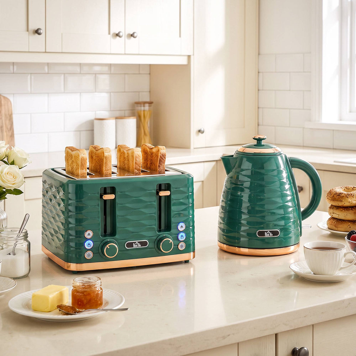 2-in-1 Green Toaster & Kettle Set, 7 Browning Levels