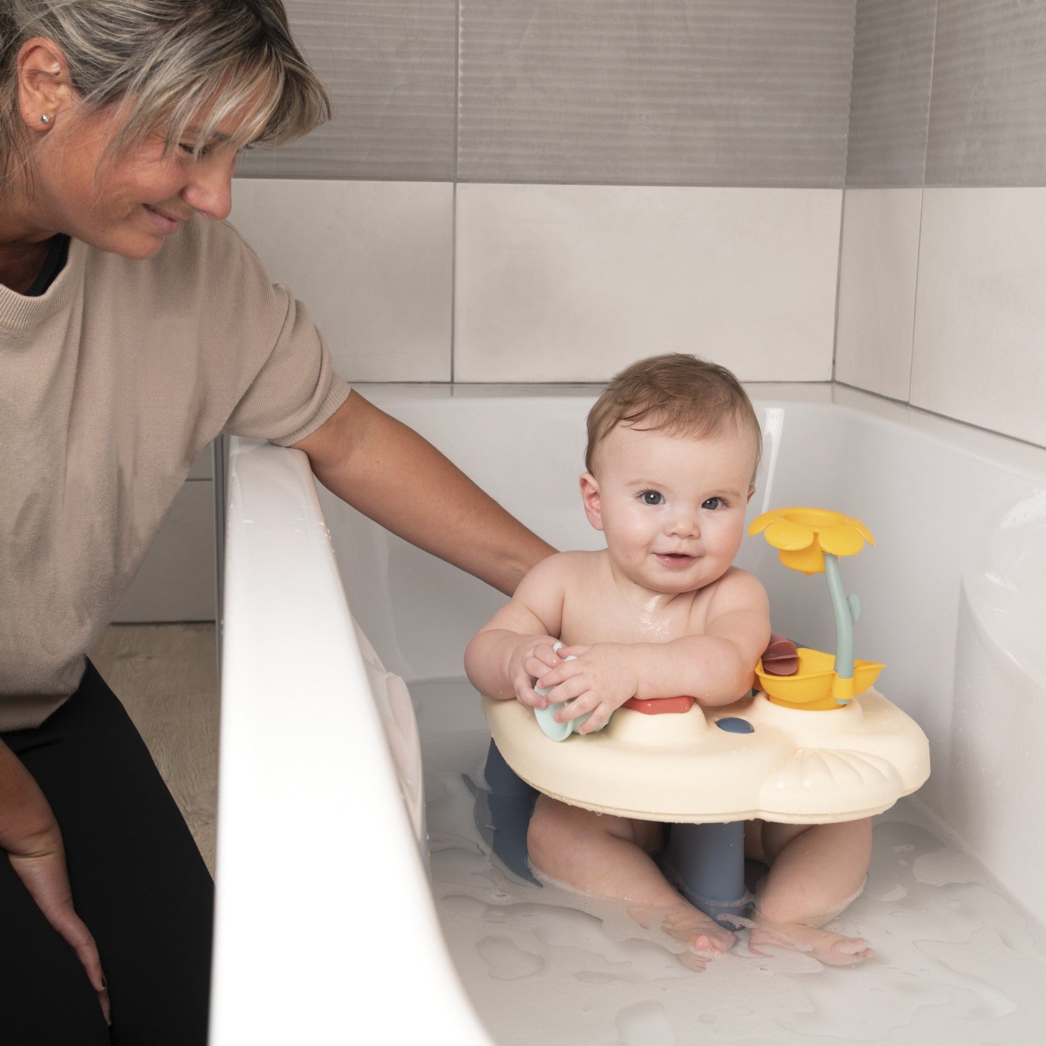 2-in-1 bath seat