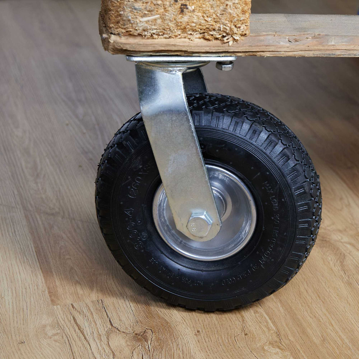 2x air-filled swivel wheels 3.00-4