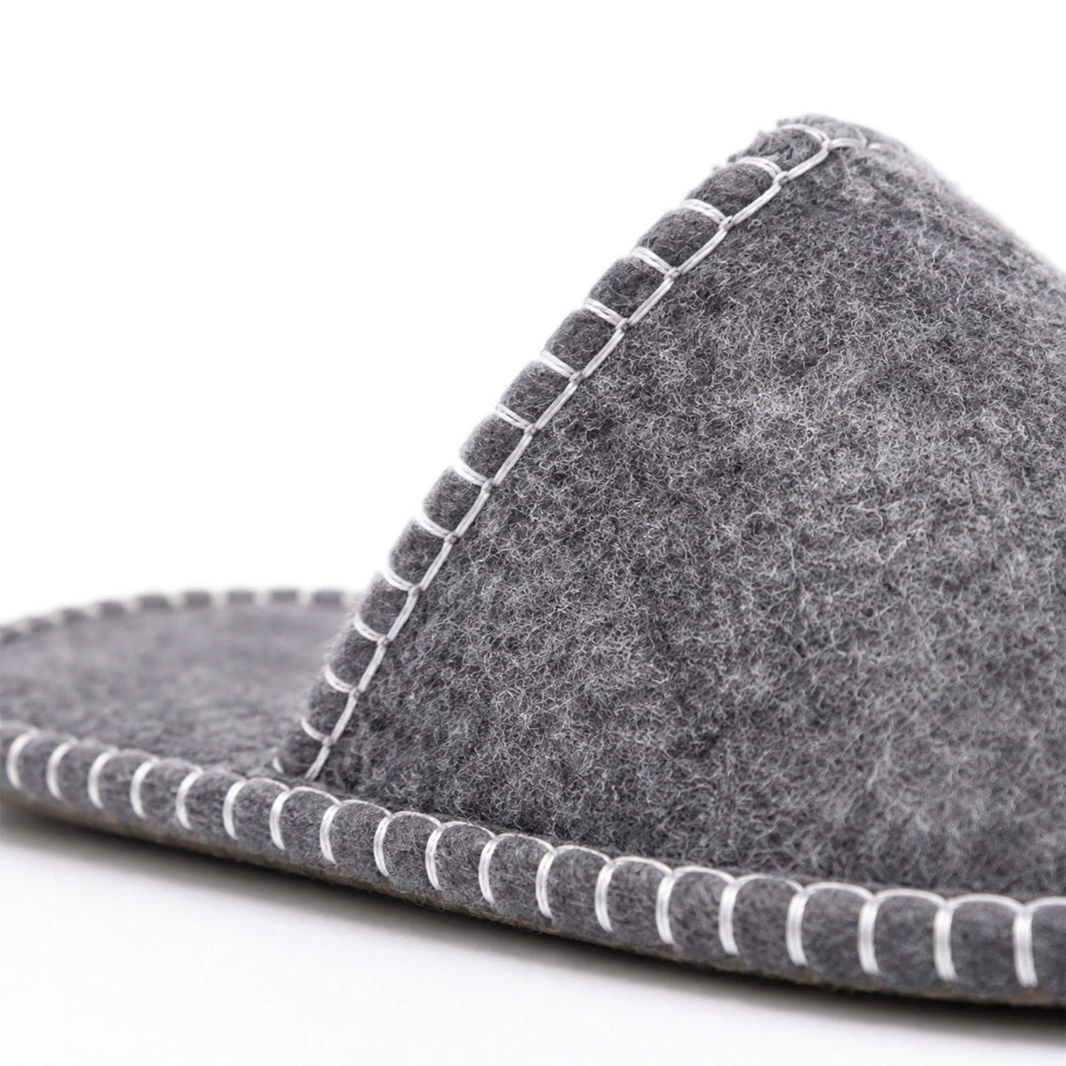6 Pairs Beige Felt Guest Slippers with Storage Bag