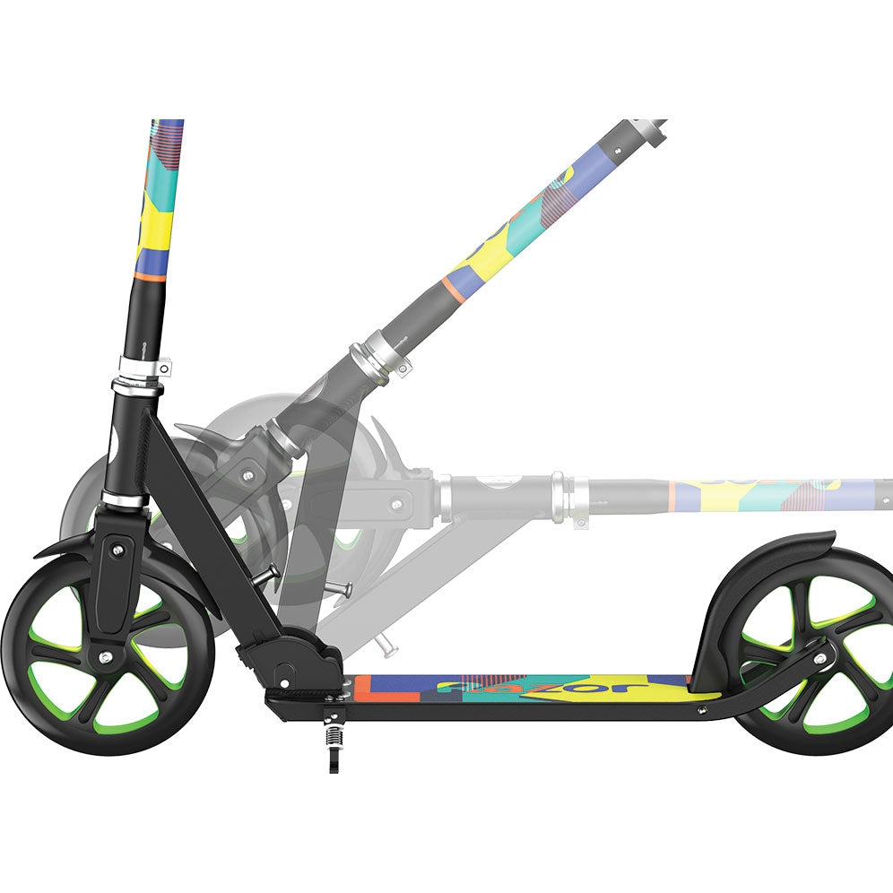A5 Lux Light Up Scooter - Green