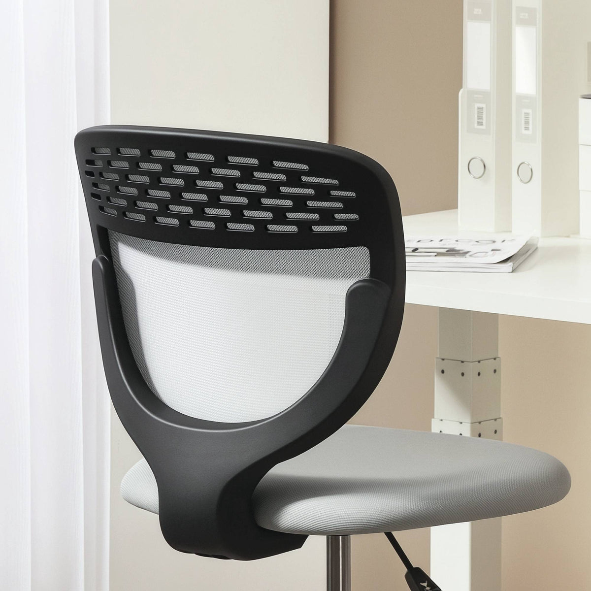 Adjustable Drafting Chair with Footrest, Mesh Back, Grey