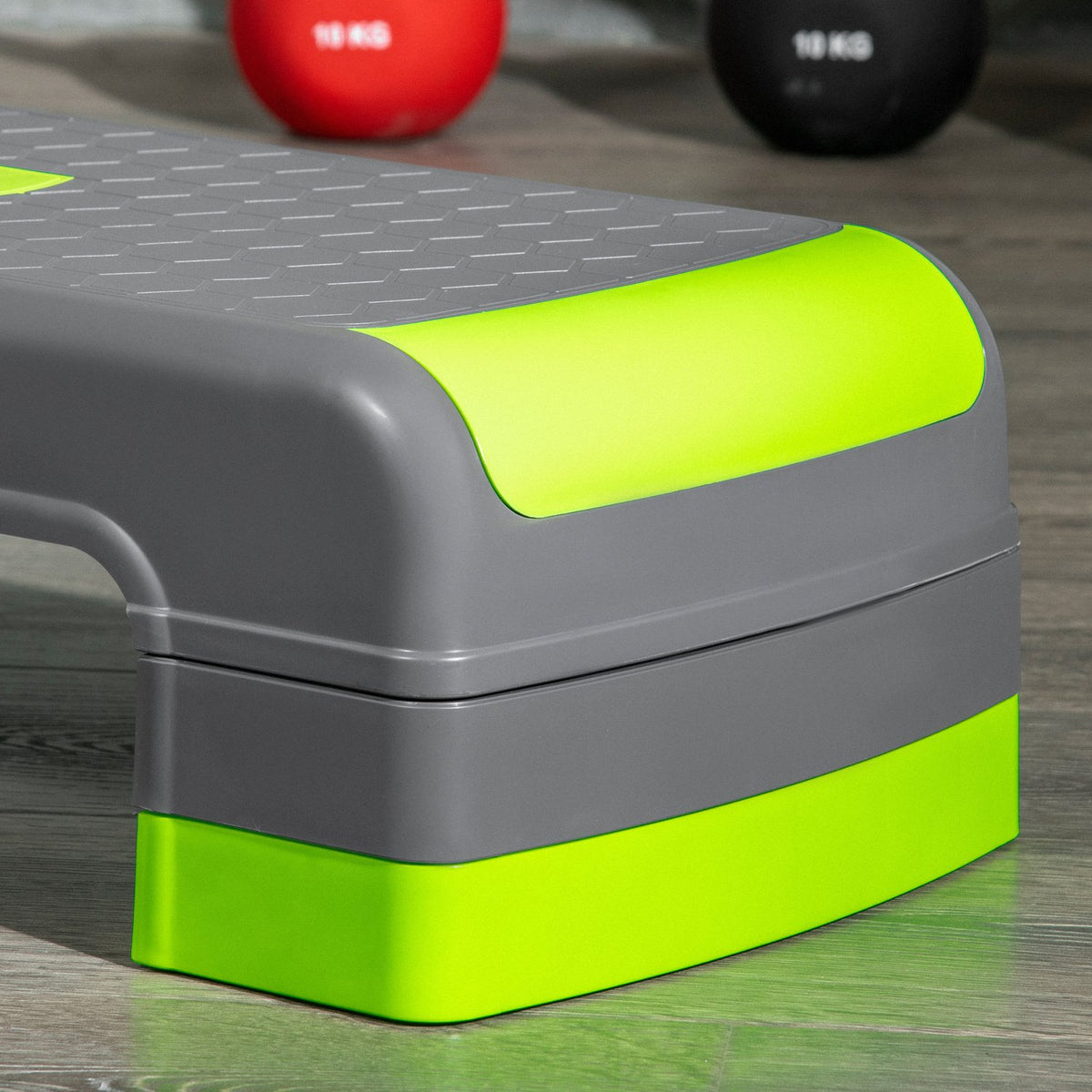 Aerobic stepper height-adjustable fitness step board 10/15/20 cm indoor outdoor load capacity up to 150 kg 78 x 28 cm green for effective training