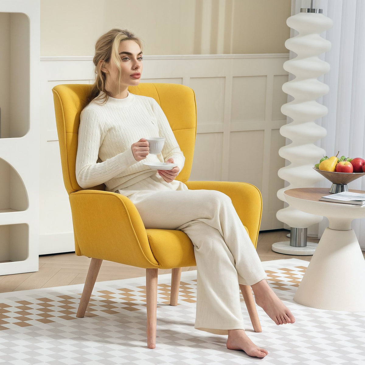 Armchair Living Room Lounge Chair Relaxation Chair with Wooden Legs Reading Chair with Velvet Look Upholstered Chair for Bedroom Yellow