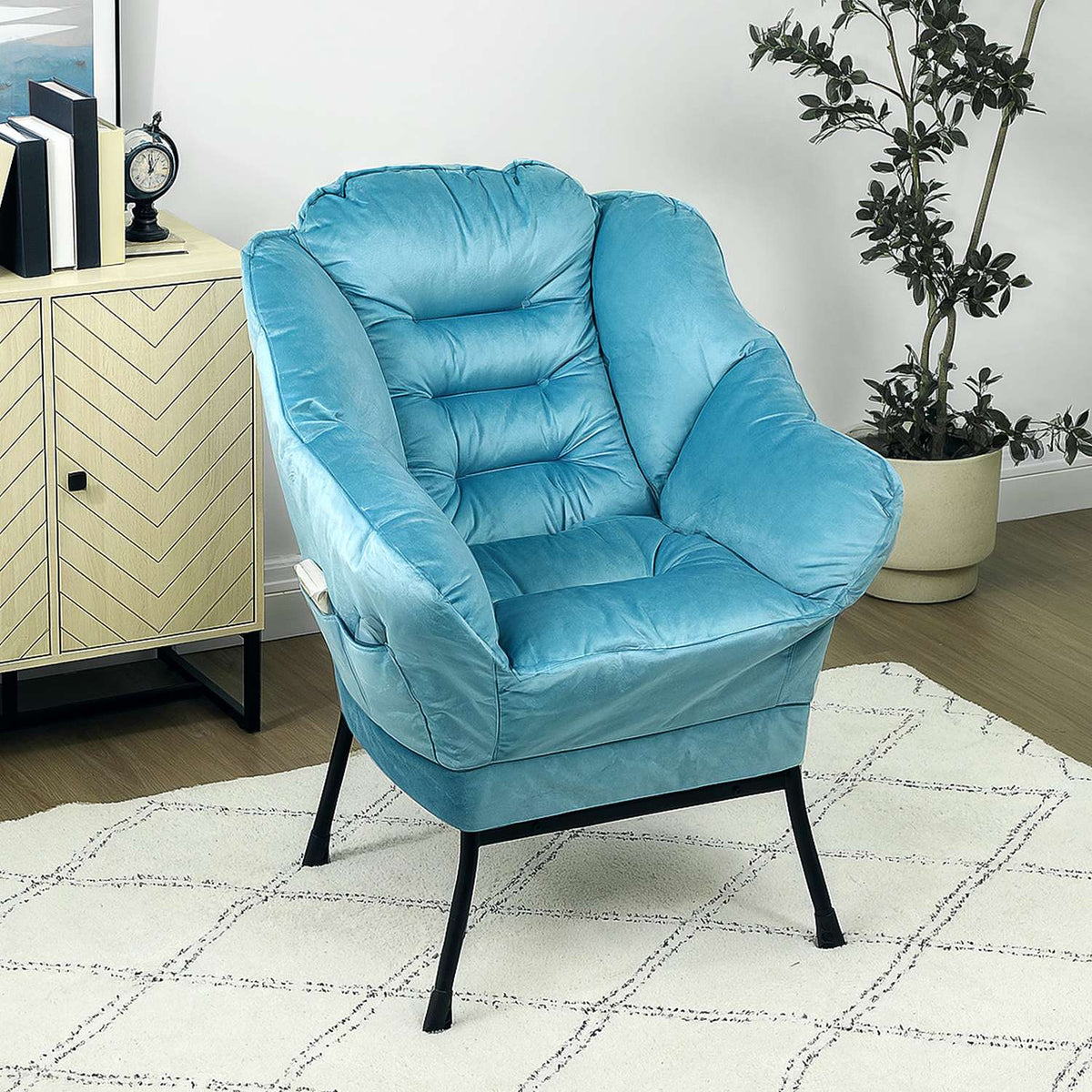 Armchair Living Room Lounge Chair Upholstered Relaxation Chair with Side Pocket Steel Legs Upholstered Chair with Velvet Look Single Chair for Bedroom Blue