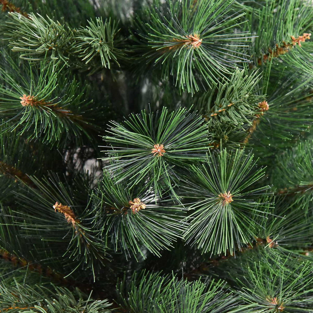 Artificial Christmas Tree 180cm Christmas Tree with 375 Tips Metal Stand Realistic Appearance for Christmas Party Indoor Green