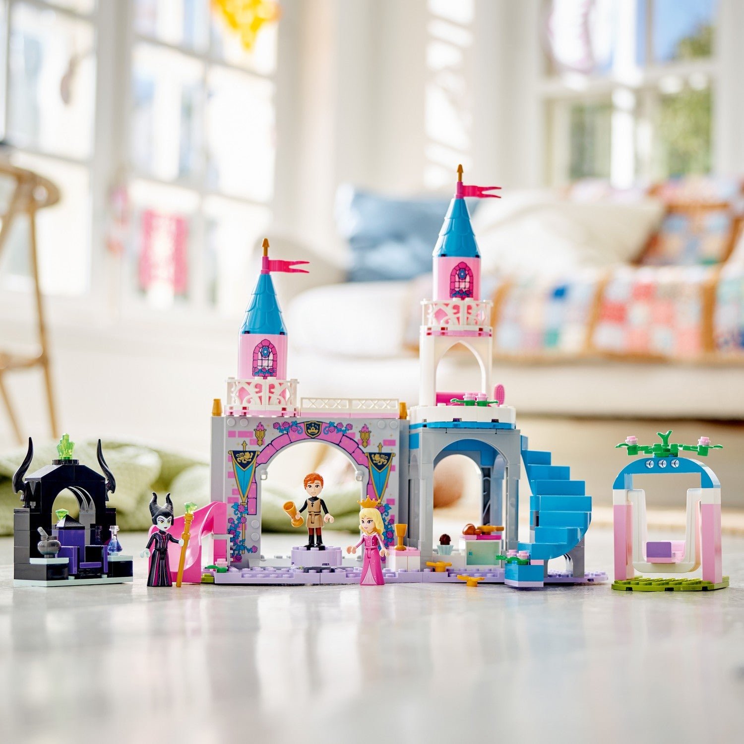 Aurora's Castle 43211