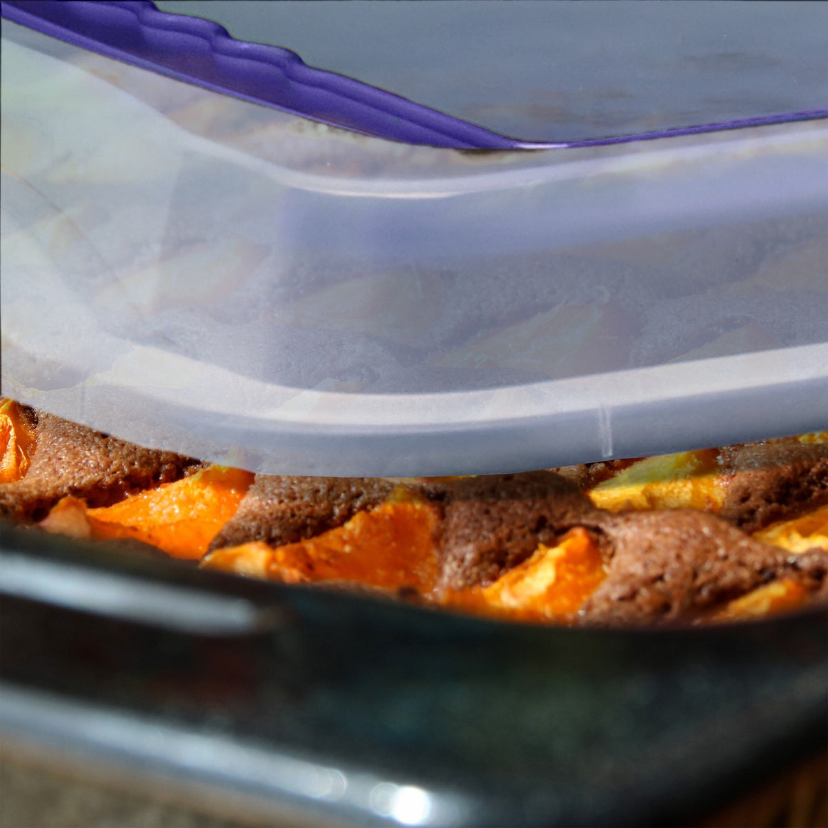 Baking Tray with Lid – Non-Stick, Multi-Function