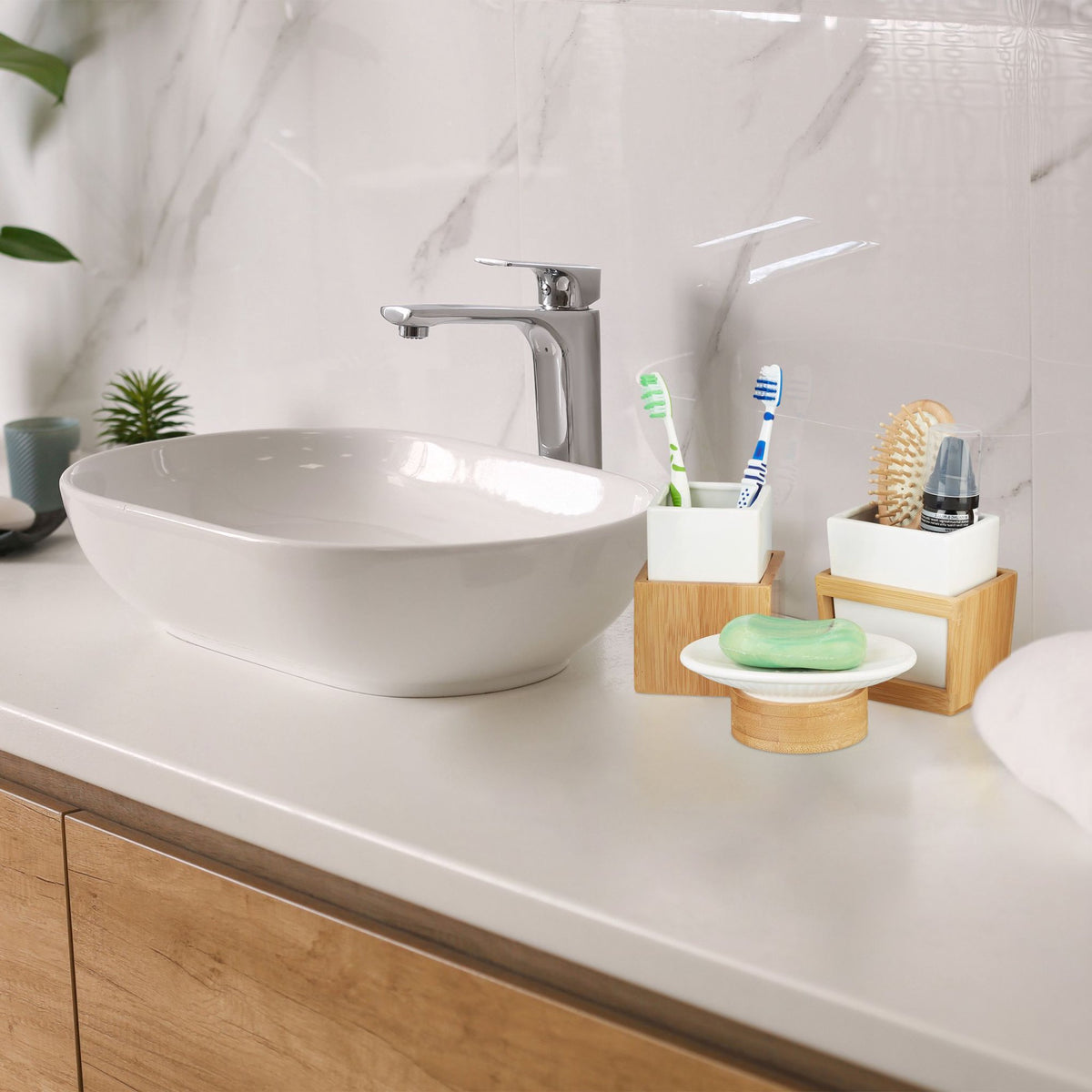 Bamboo and ceramic bathroom set