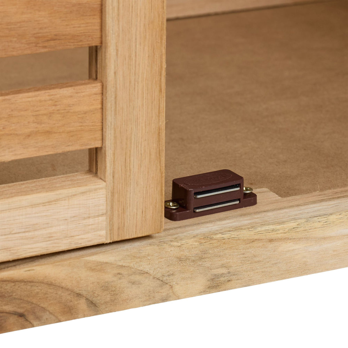 Bathroom shelf in walnut