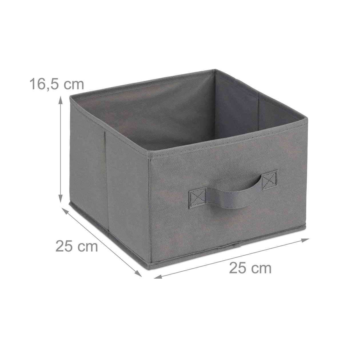 Bathroom shelf with 3 baskets