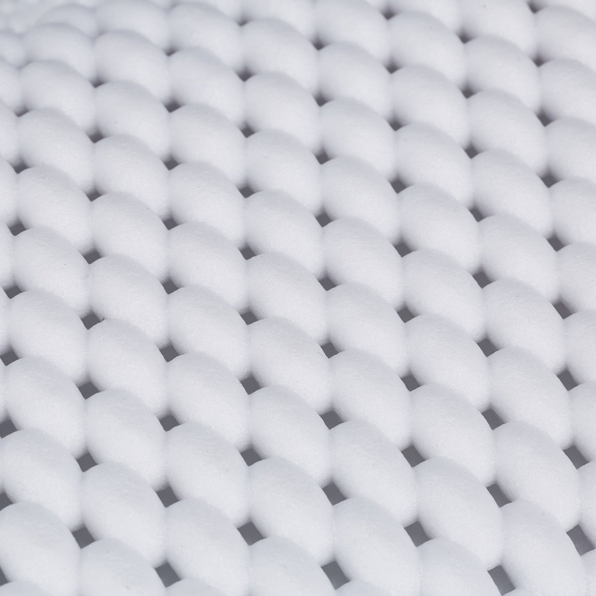 Bathtub pillow with suction cups