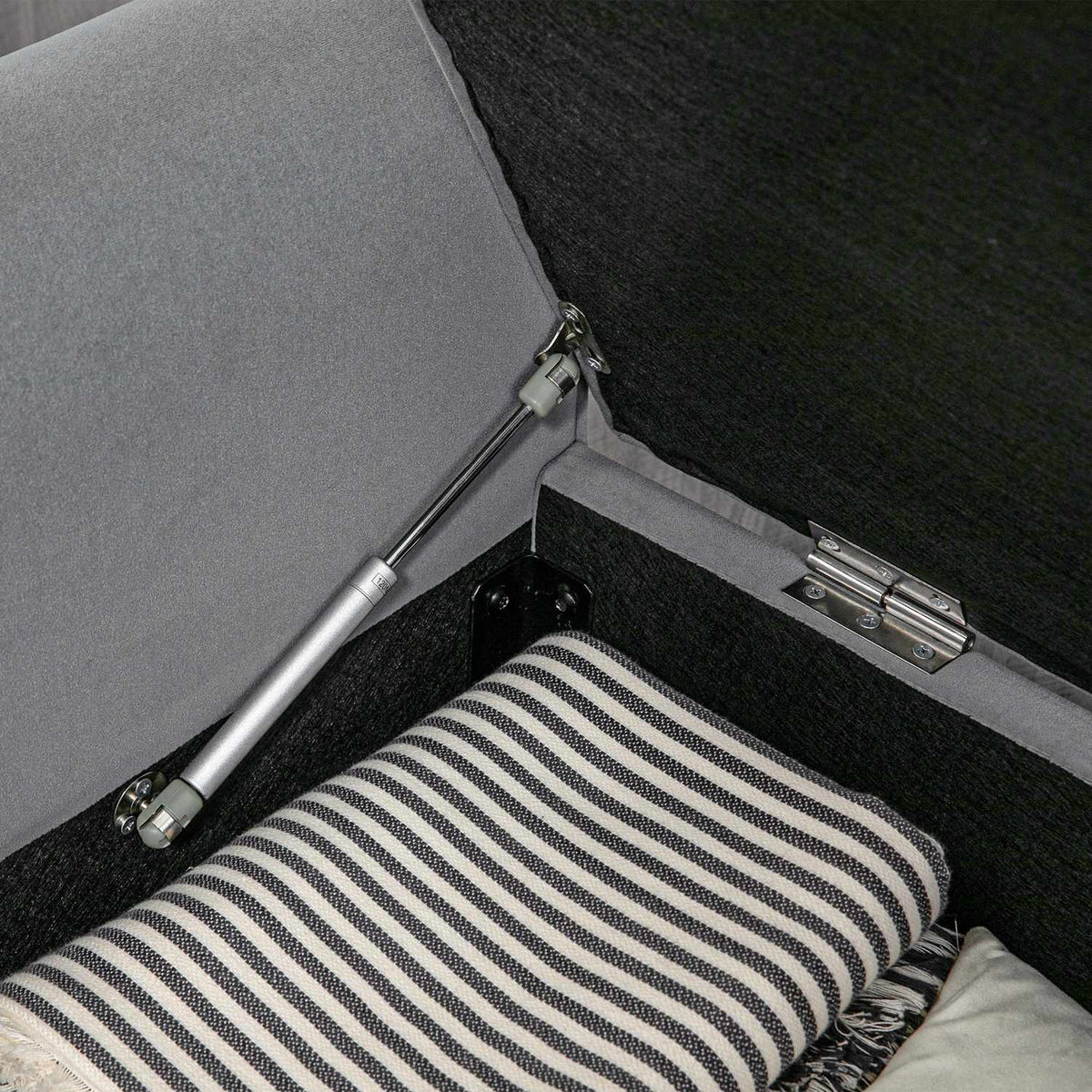 Bench With Storage Space, Upholstered Bench, Bed Bench, In Velvet Look, Hallway Bench For Bedroom, Load Capacity Up To 120 Kg, Gray, 126 X 48.5 X 57 Cm