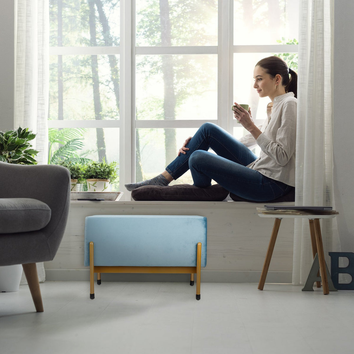 Bench in velvet