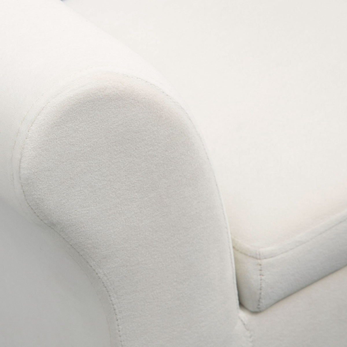 Bench upholstered bench with storage space bed bench with armrest for hallway bedroom velvety polyester 111.5 x 41 x 65 cm cream white