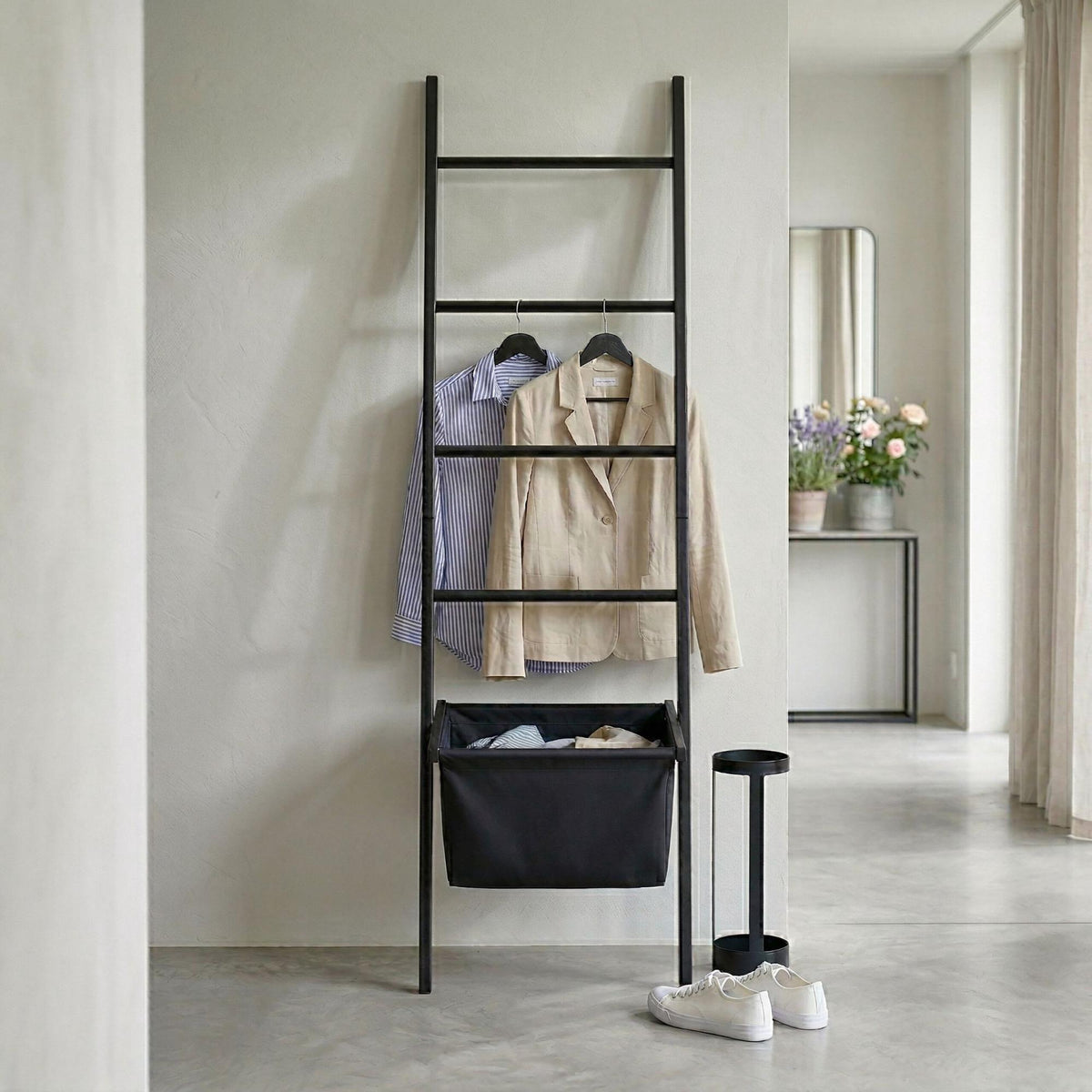 Black Walnut Towel Ladder with Basket, 4 Rungs