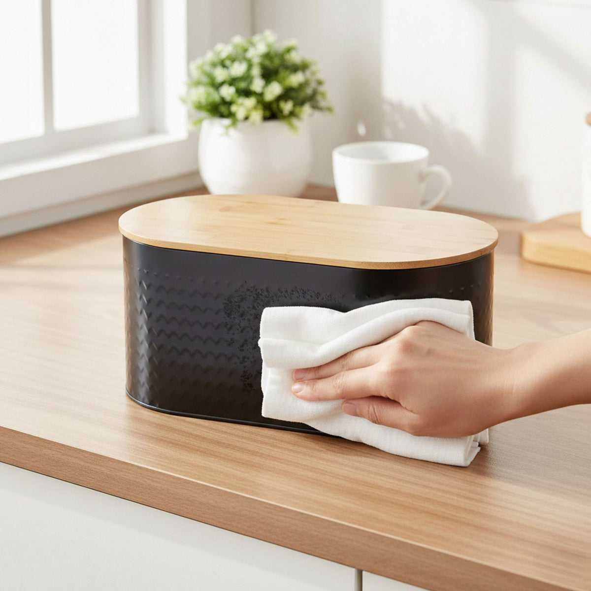 Bread Bin with Bamboo Lid – Metal Body, Air Vents
