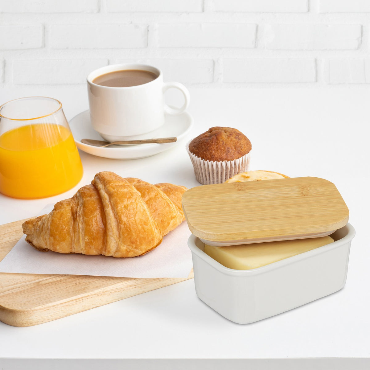 Butter dish ceramic & bamboo