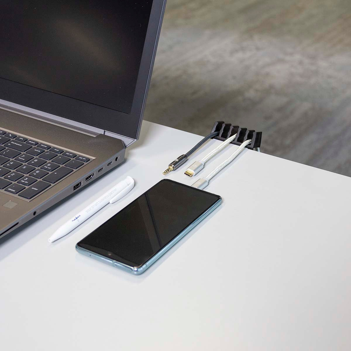 Cable Management | Cable clamp | Click and Go | 2 pcs. | Number of seats: 5 Discs | Maximum cable thickness: 7.1 mm | Polypropylene | Black