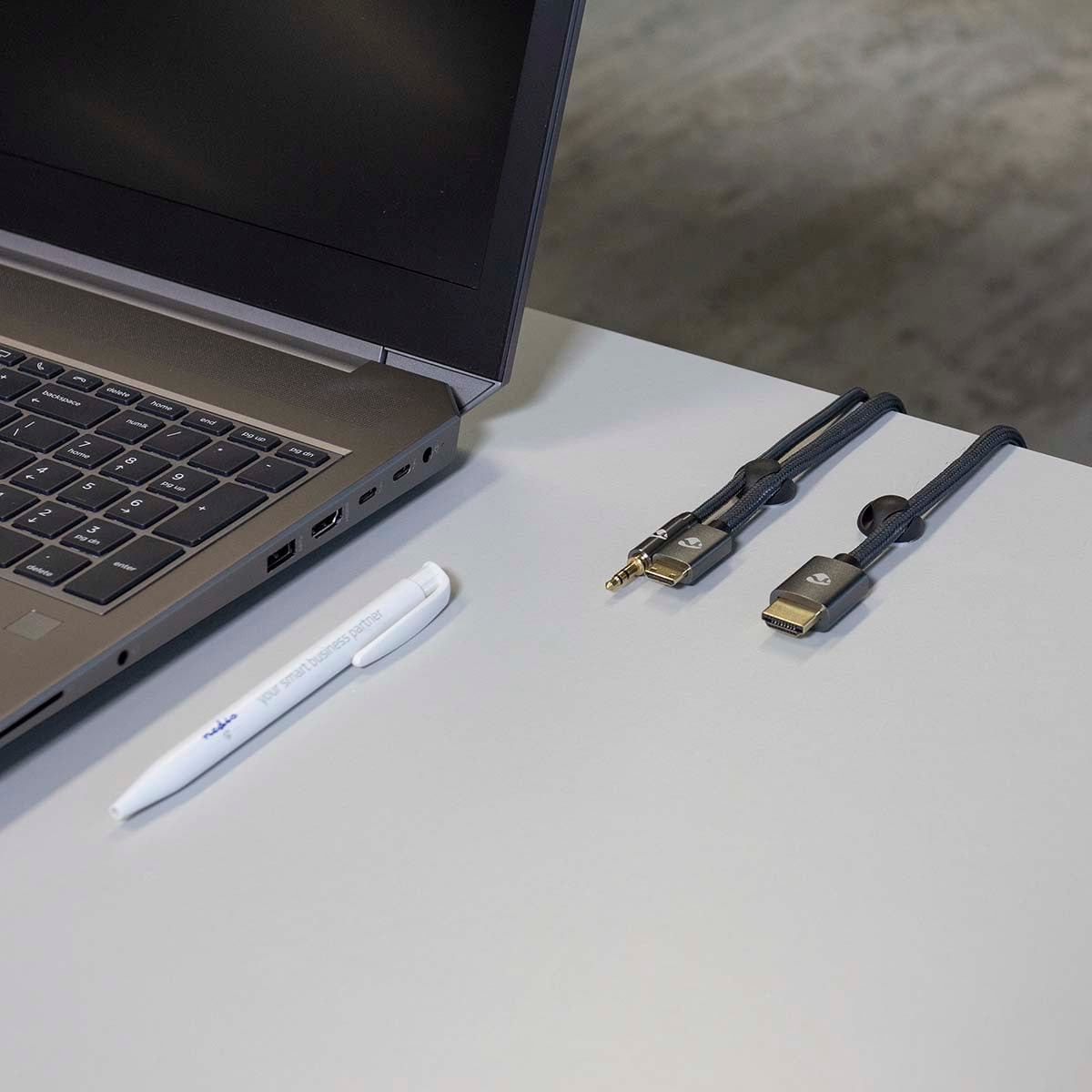 Cable Management | Cable clamp | Click and Go | 6 pcs. | Number of seats: 2 Discs | Maximum cable thickness: 5.3 mm | TPE | Black