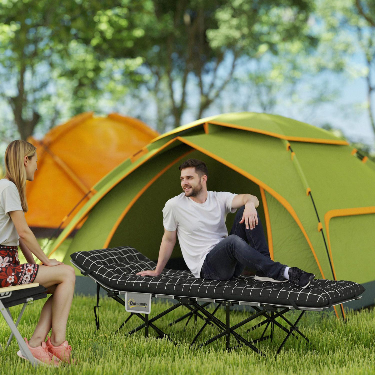 Camping bed folding camp bed with side pocket mattress non-slip guest bed can hold up to 150 kg outdoor Oxford black 190 x 67 x 37 cm |