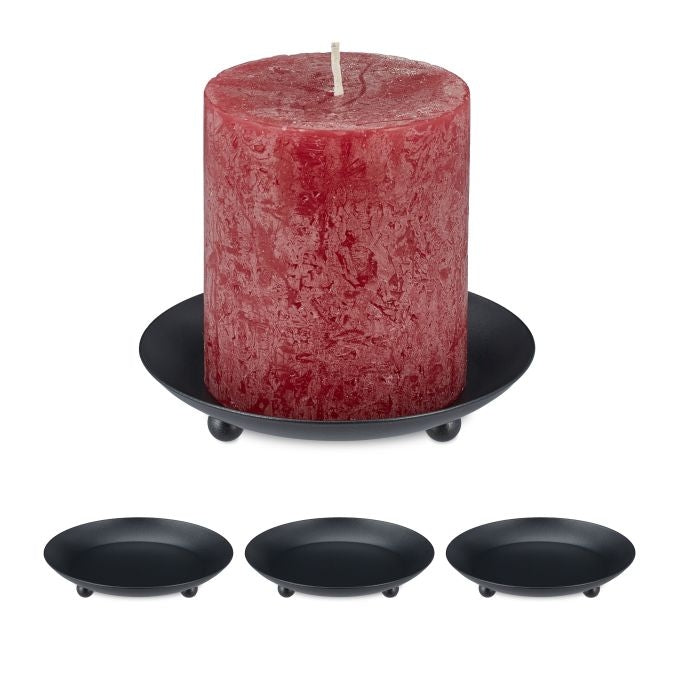 Candlesticks with pillar candles, 4 pcs