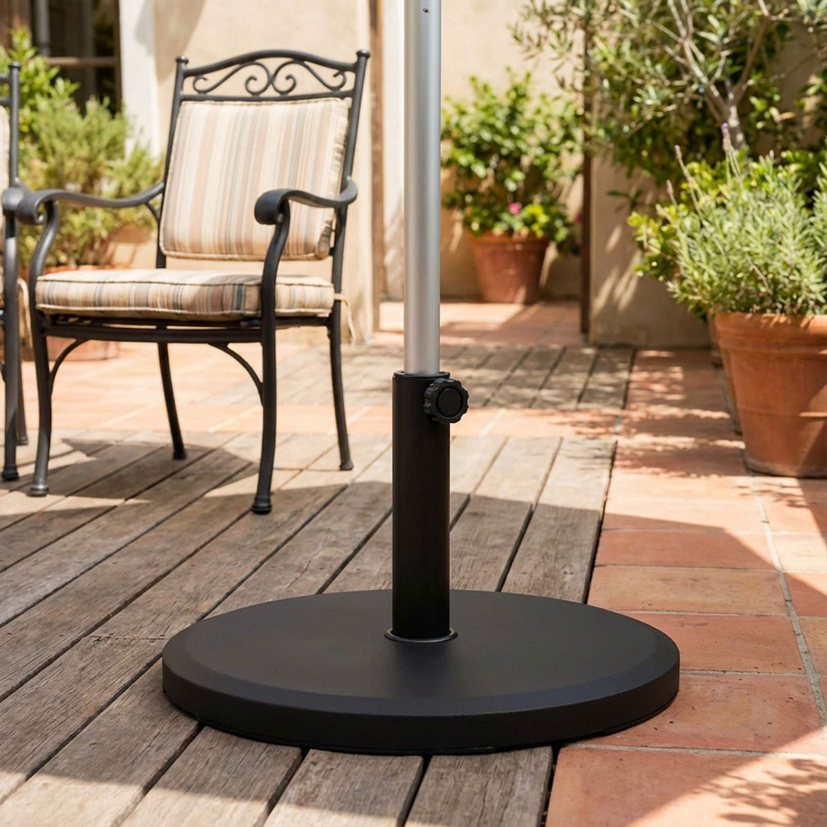 Cement Umbrella Base, 13kg, Round, Fits 34/38/48mm Poles