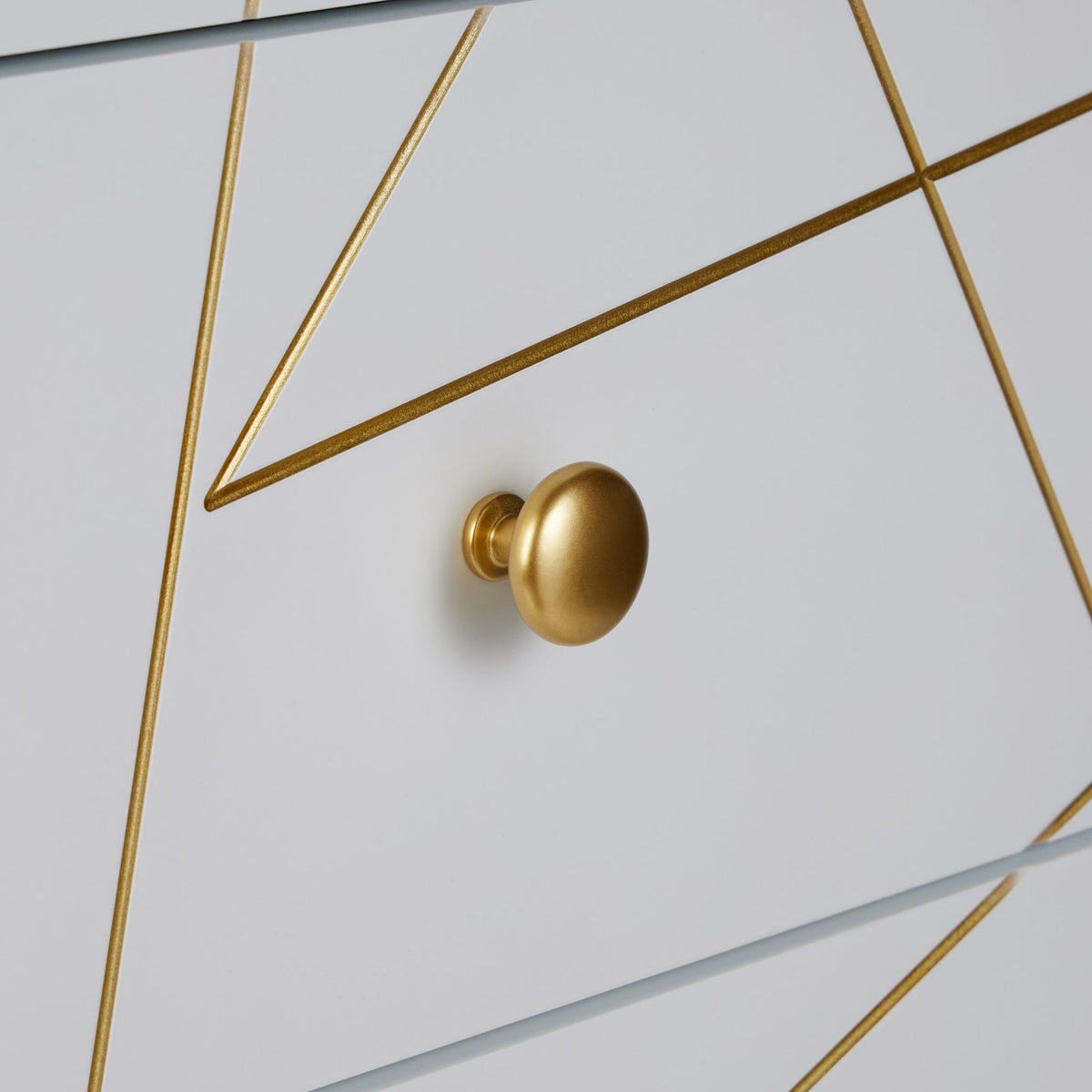 Chest of 4 drawers