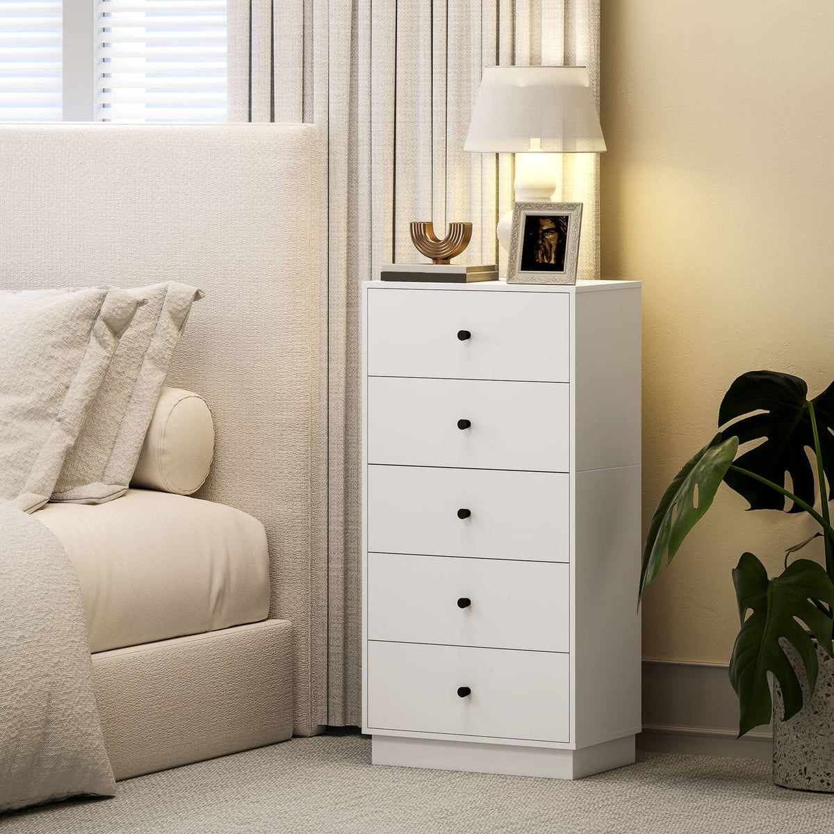 Chest of drawers, sideboard with 5 drawers, cabinet made of wood material, storage cabinet in modern style, drawer cabinet, chest of drawers, cabinet for living room, bedroom, hallway, 47 x 29 x 95 cm, white