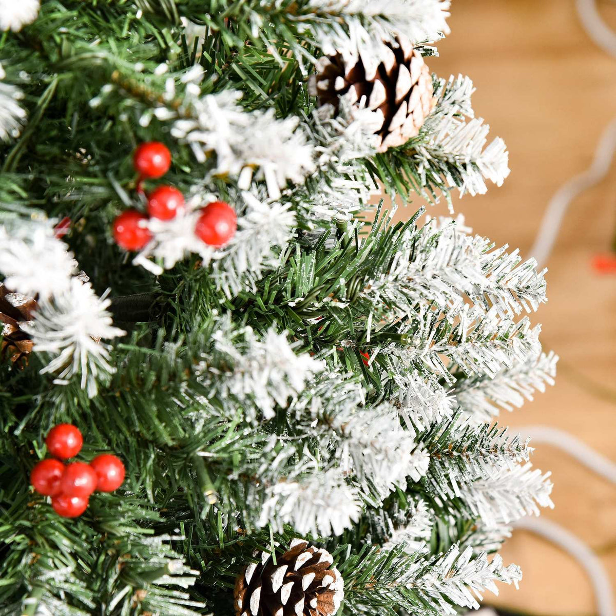 Christmas Tree 1.5 M Christmas Tree With 25 Red Berries Pine Cones Led Lights Artificial Fir 408 Branches Pvc Steel Green + White Ø53 X 150 Cm