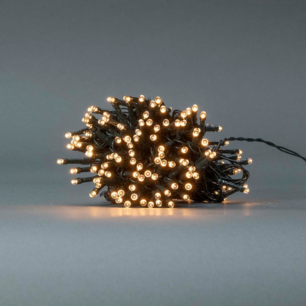 Christmas lights | String | 192 LEDs | Warm White | 14.40 m | Lighting effects: 7 | Indoors or Outdoors | Battery powered
