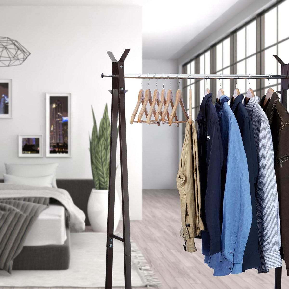 Clothes hangers set