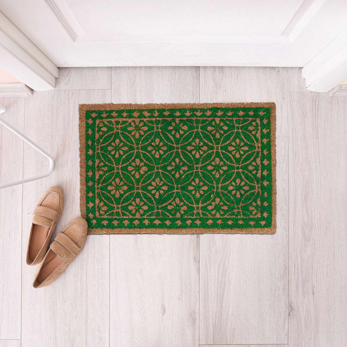 Coconut doormat floral pattern