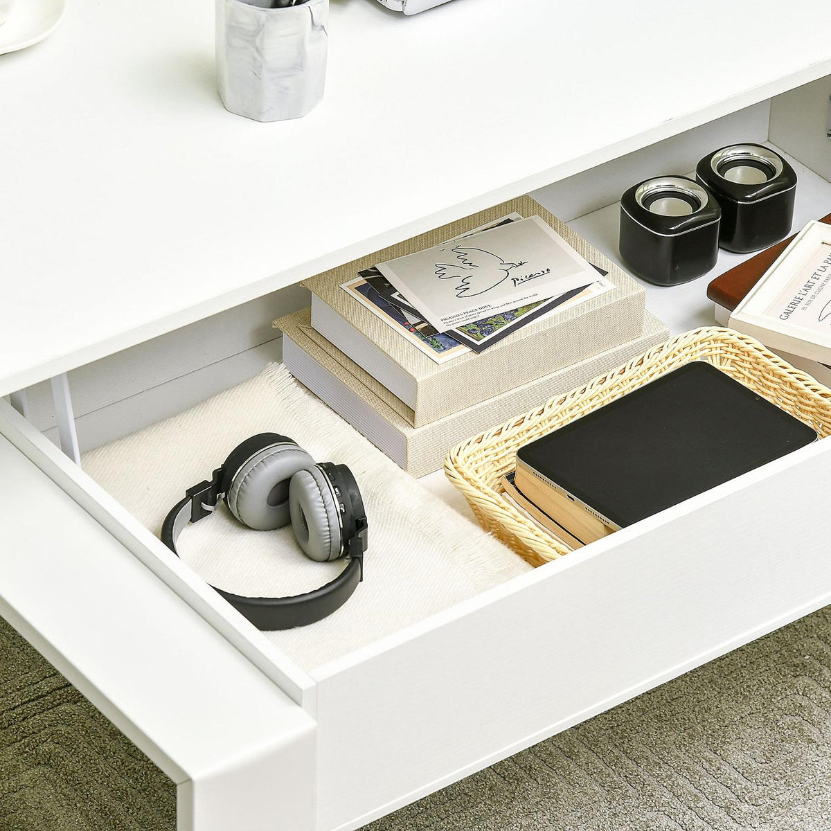 Coffee Table Height-Adjustable Side Table With Hidden Storage Space, Lifting Table, Chipboard, White, 105X79.5X59 Cm