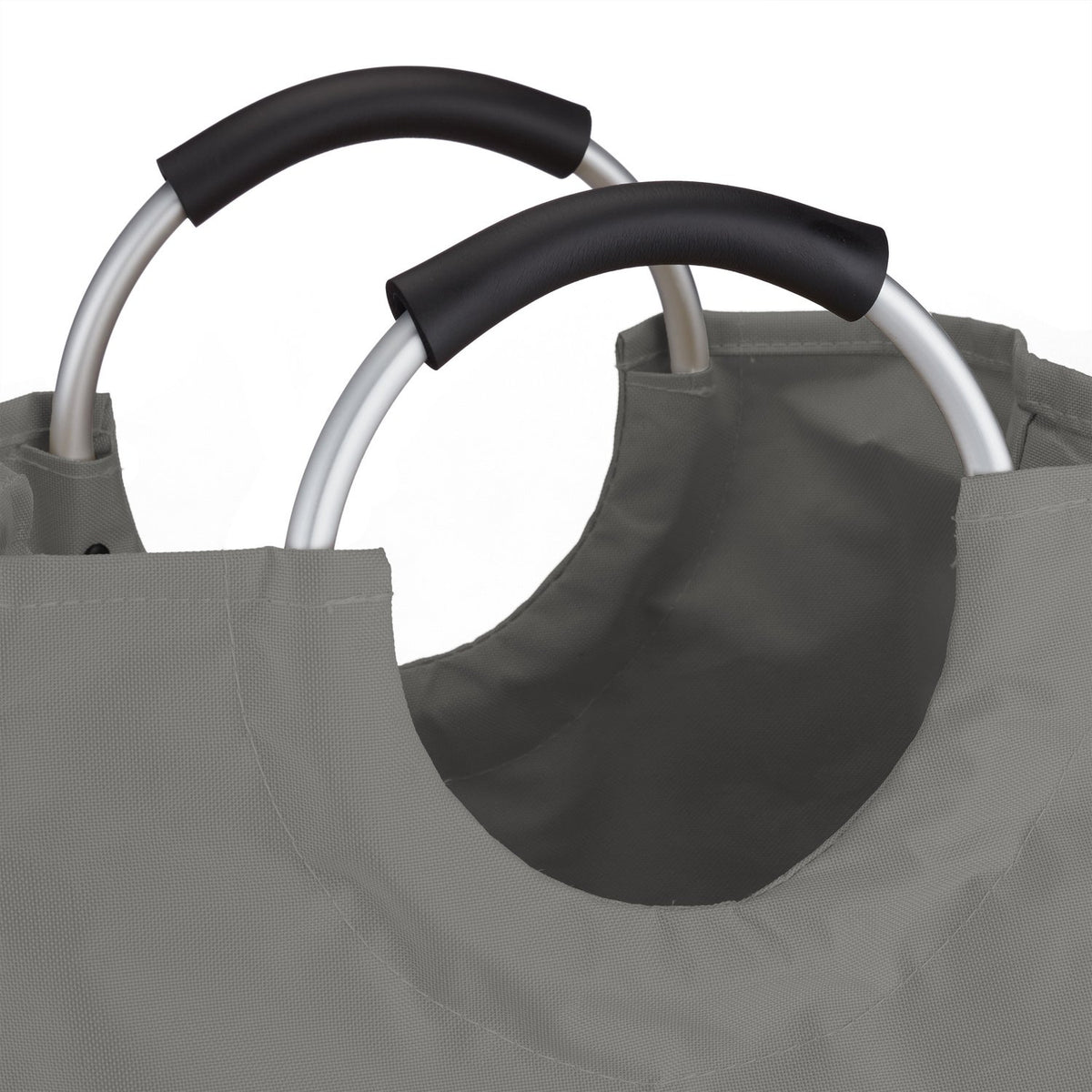 Collapsible laundry basket with handle