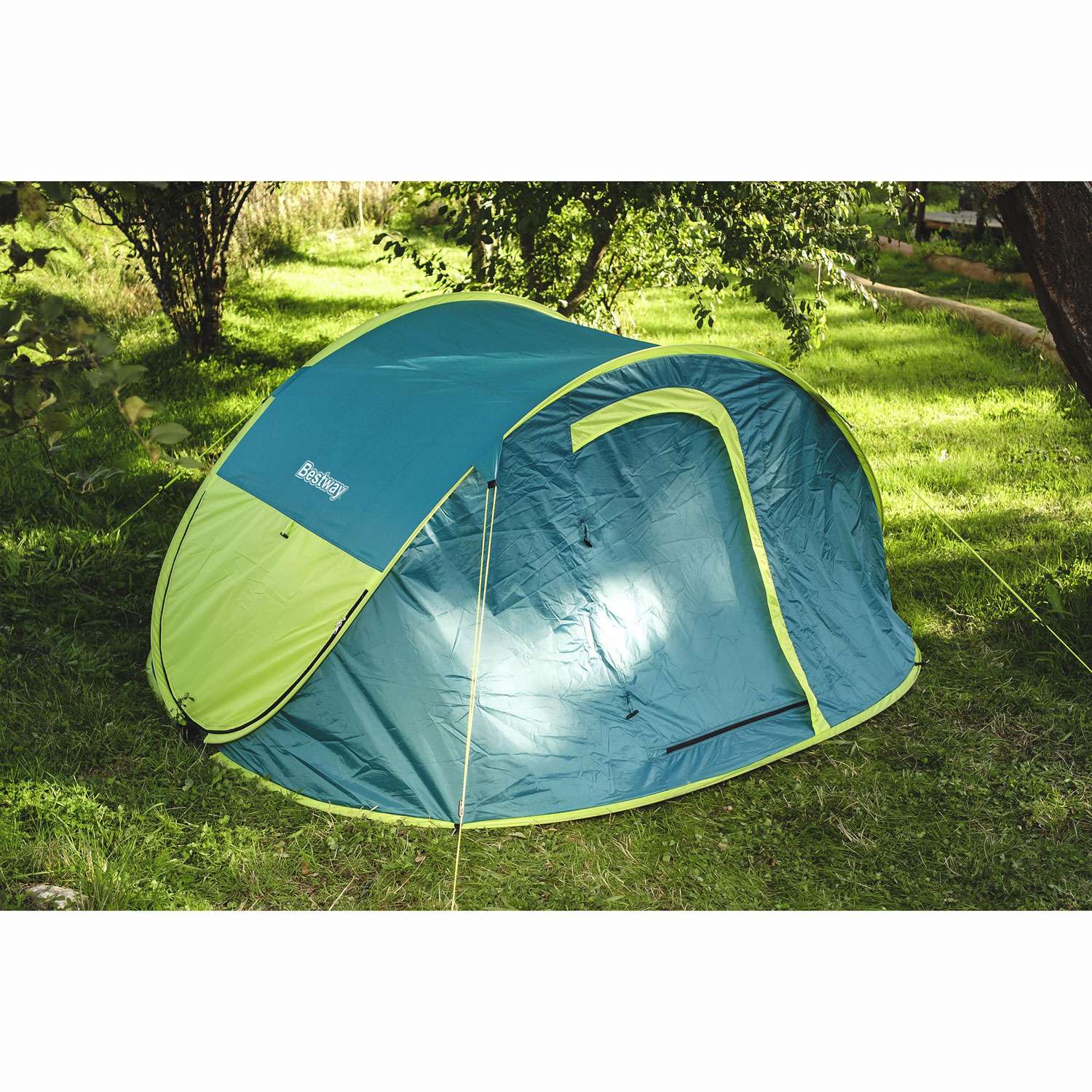 Coolmount Family Tent 4 man 2.10m x 2.40m x 1.00m
