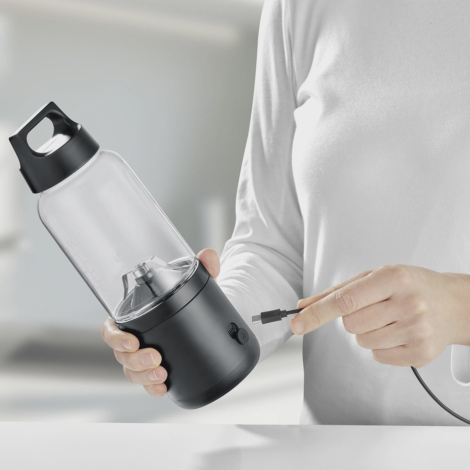 Cordless Smoothie Blender, USB-C, 350ml, Stainless Steel Blades