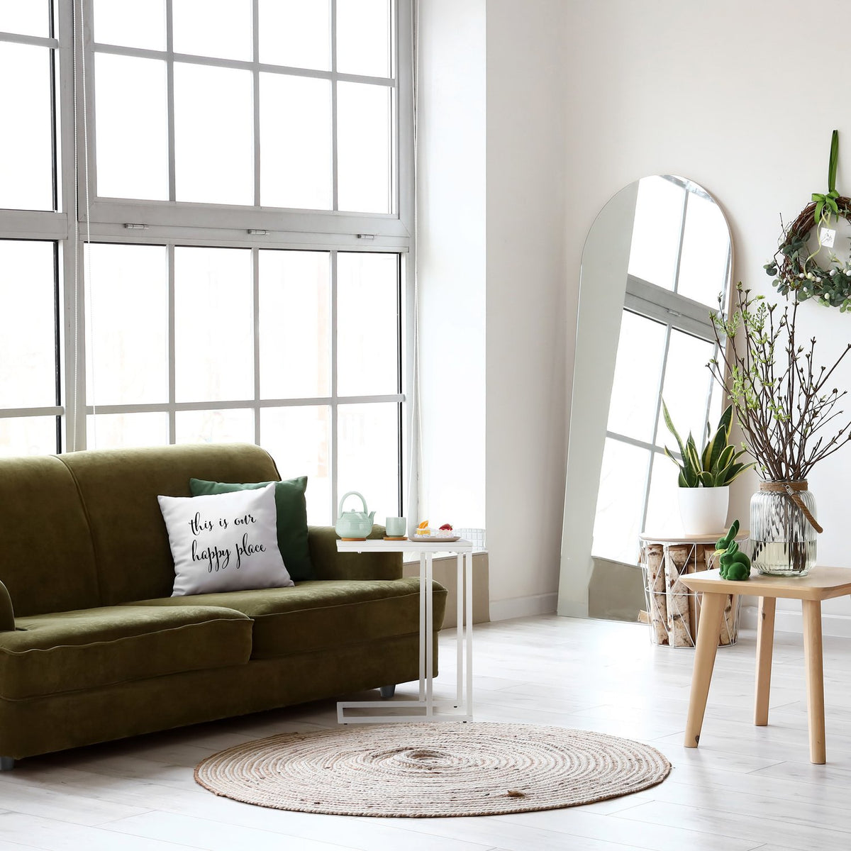 C-shaped side table in white