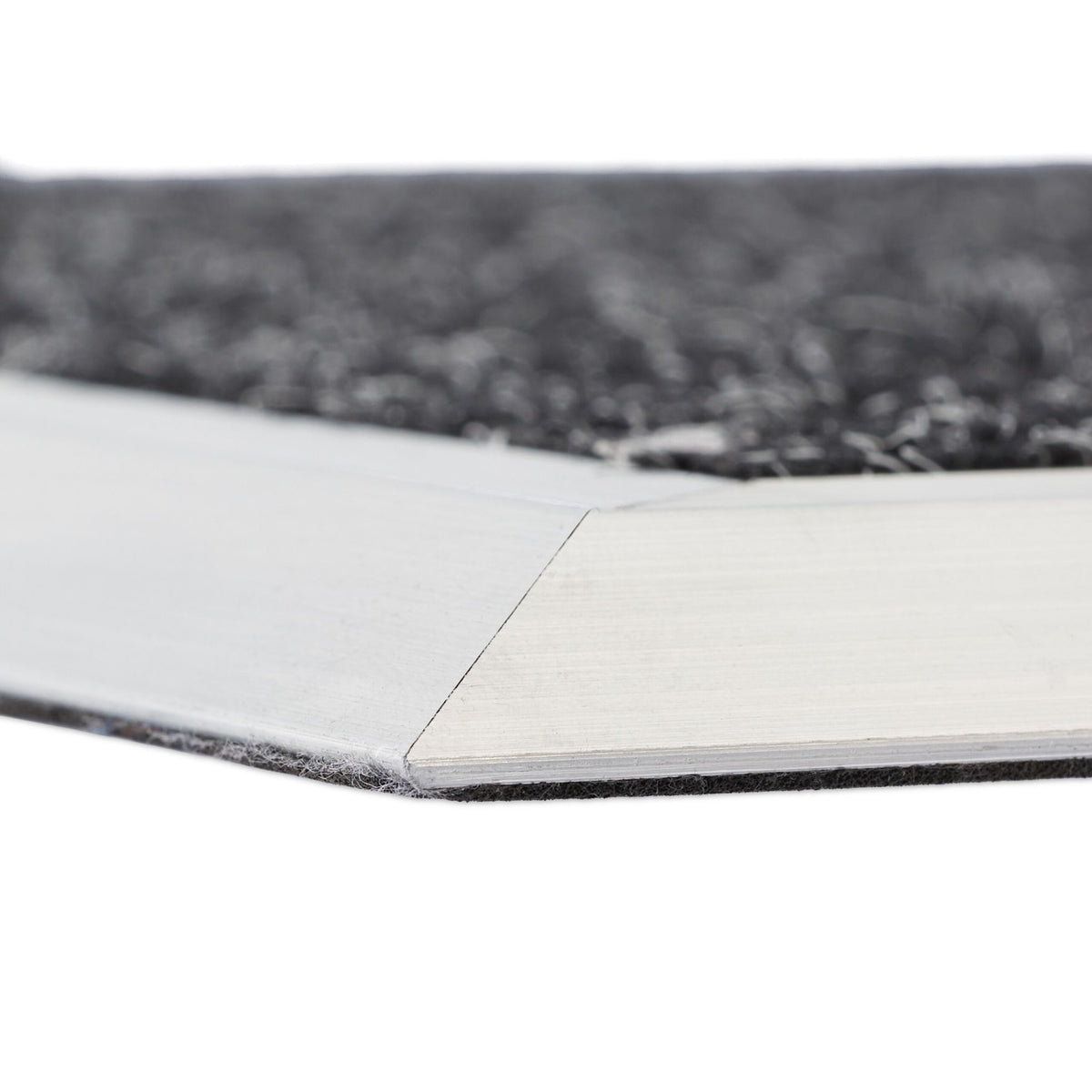 Doormat in aluminum black