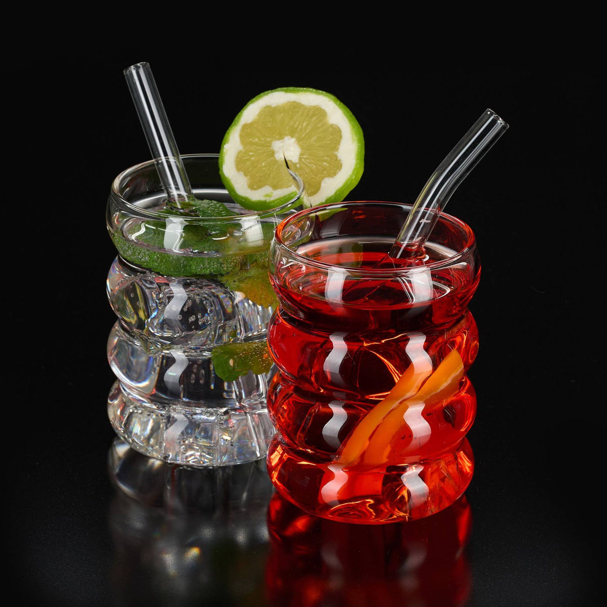Drinking glasses in wave shape 4-pack