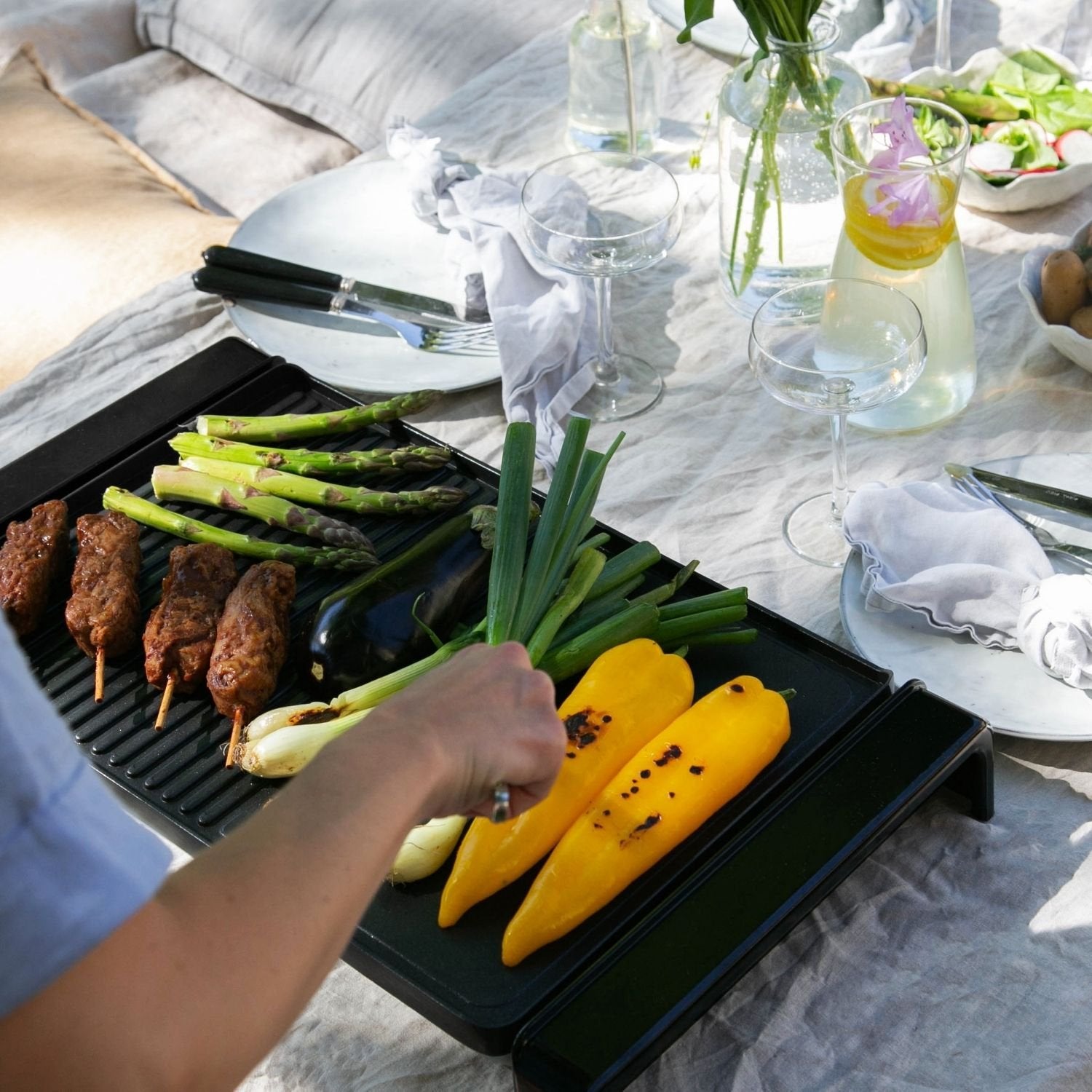 Electric Table Grill XXL 47x32cm 2000W EG210 Black