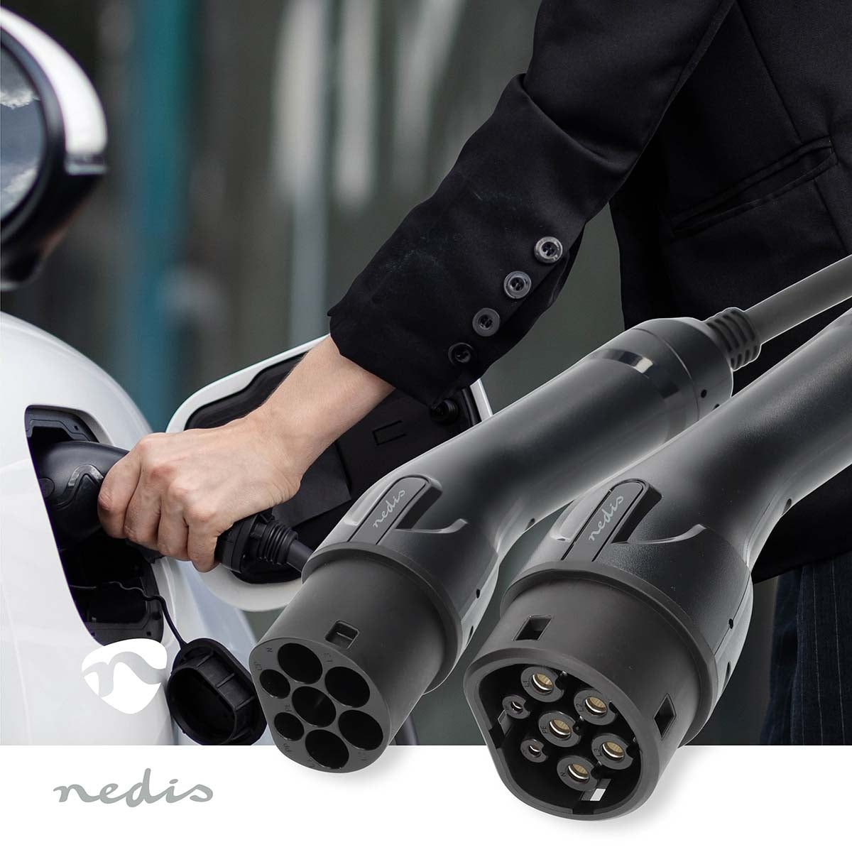 Electric Vehicle Cable | Cable Type 2 | 16 A | 11000 W | 3-Phases | 5.00 m | Black | Gift Box