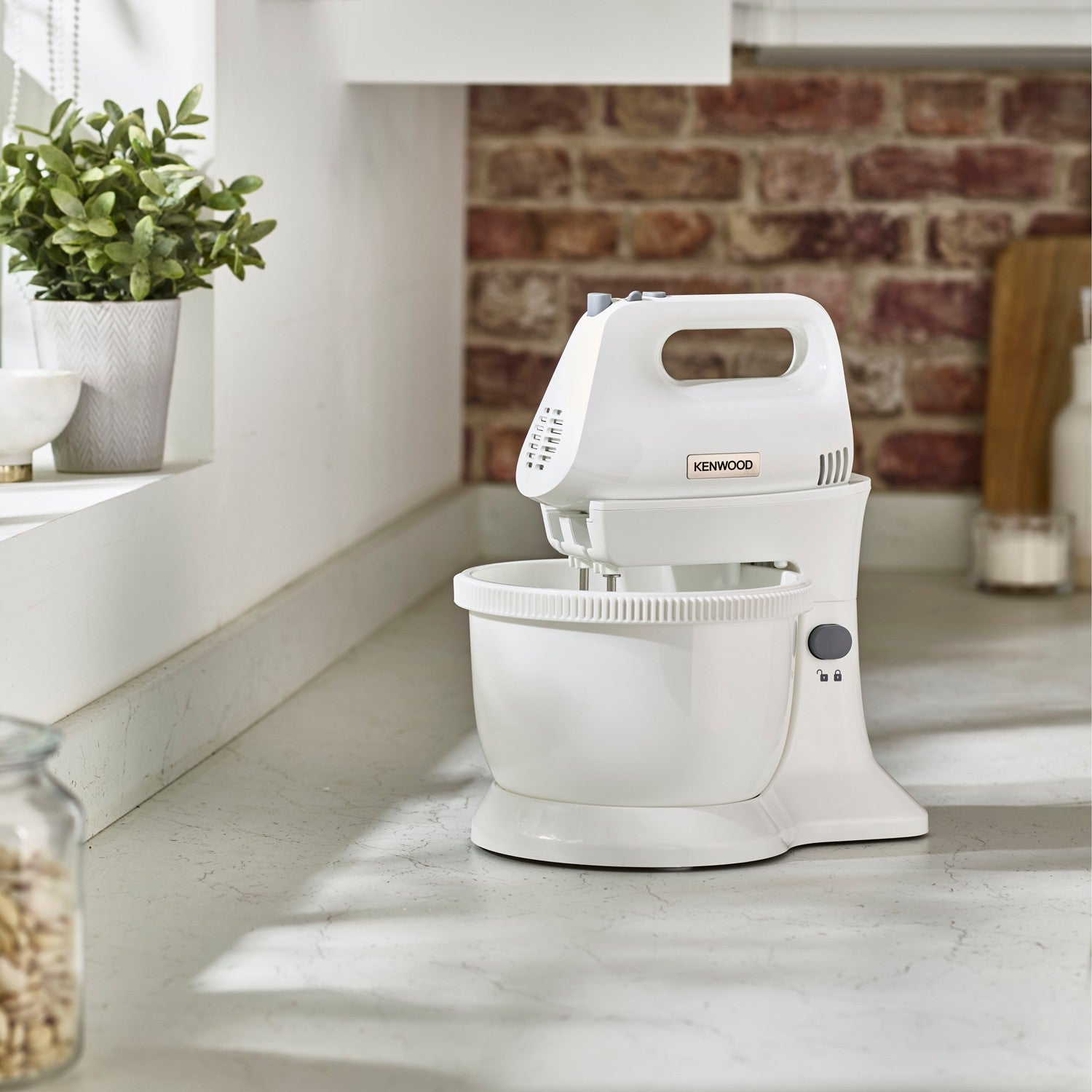 Elvisp with Bunke HMP32.A0WH Chefette Lite