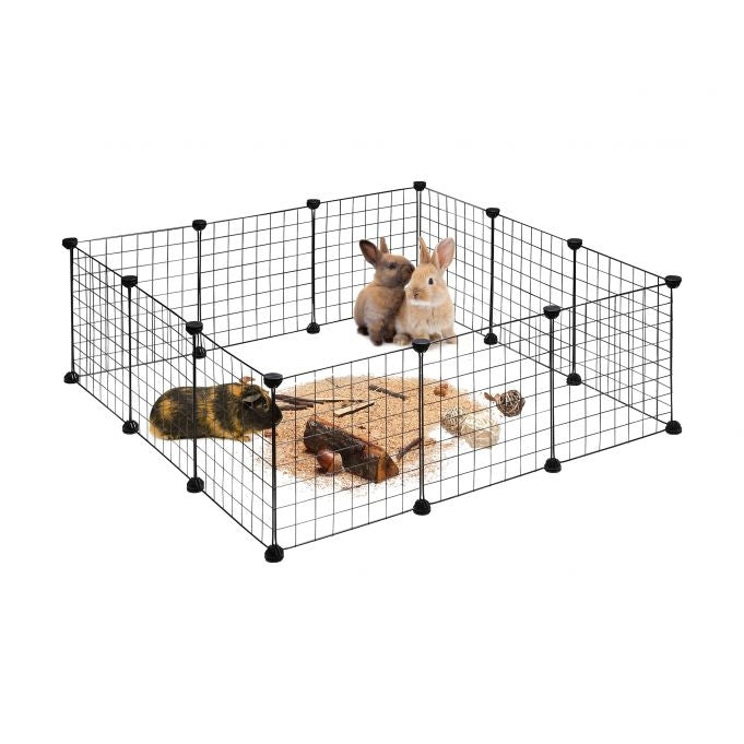Enclosure system for outdoor use
