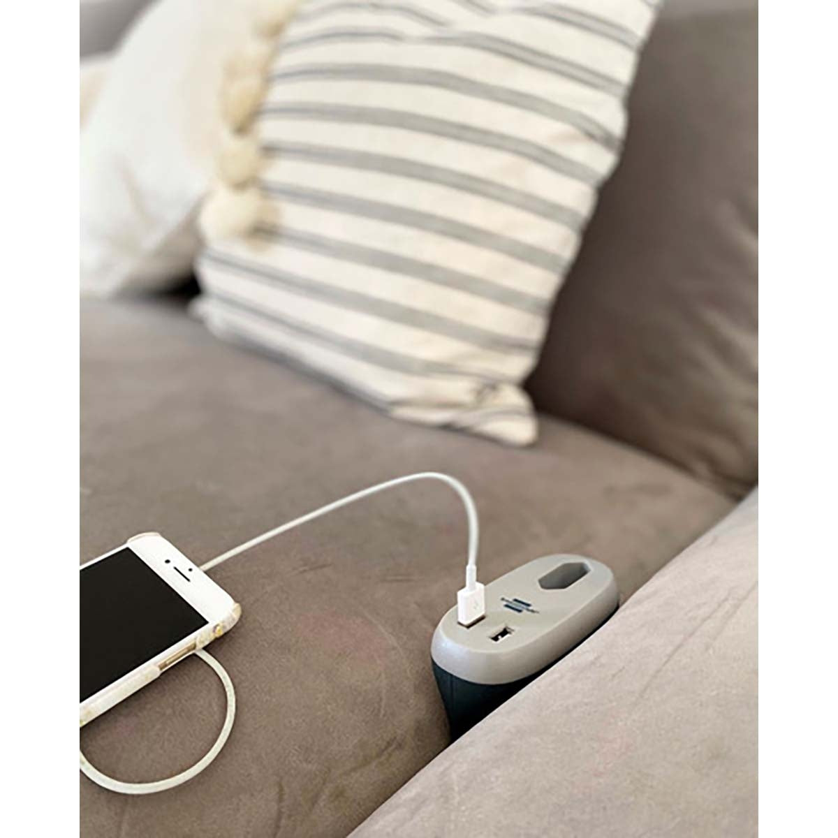Estilo sofa socket with USB charging function (sofa socket with 1x Euro socket and 2x USB charger, bed socket with mounting rail) EURO