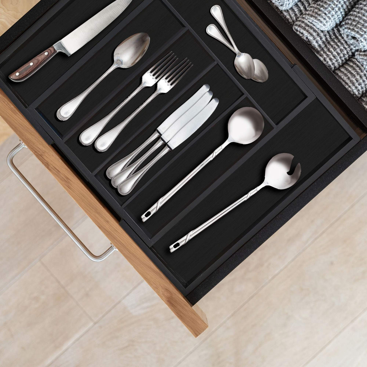 Extendable Bamboo Cutlery Tray in Black