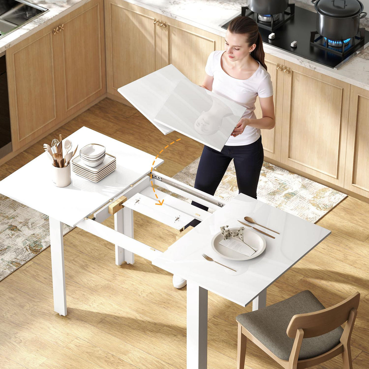 Extendable Dining Table, High Gloss, Seats 4-6, MDF