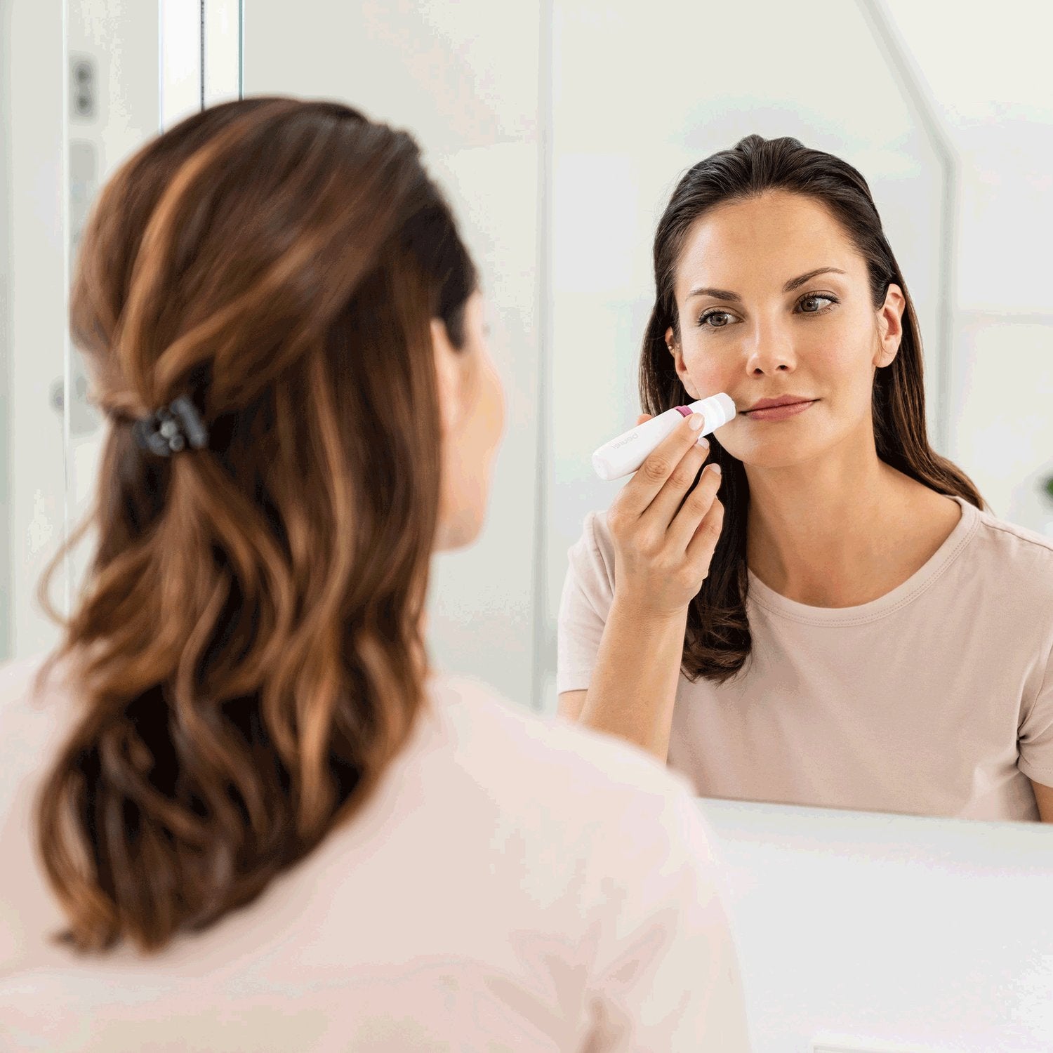 Facial hair removal HL 16